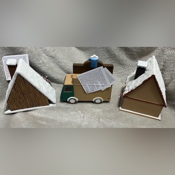 New 2025 Target Bullseye Playground Christmas Light Up Village Set - Picture 6 of 7